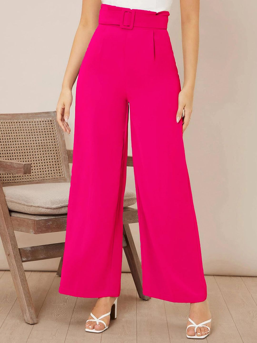 KOTTY BIZwear Women Relaxed Straight Fit High-Rise Easy Wash Pleated Trousers