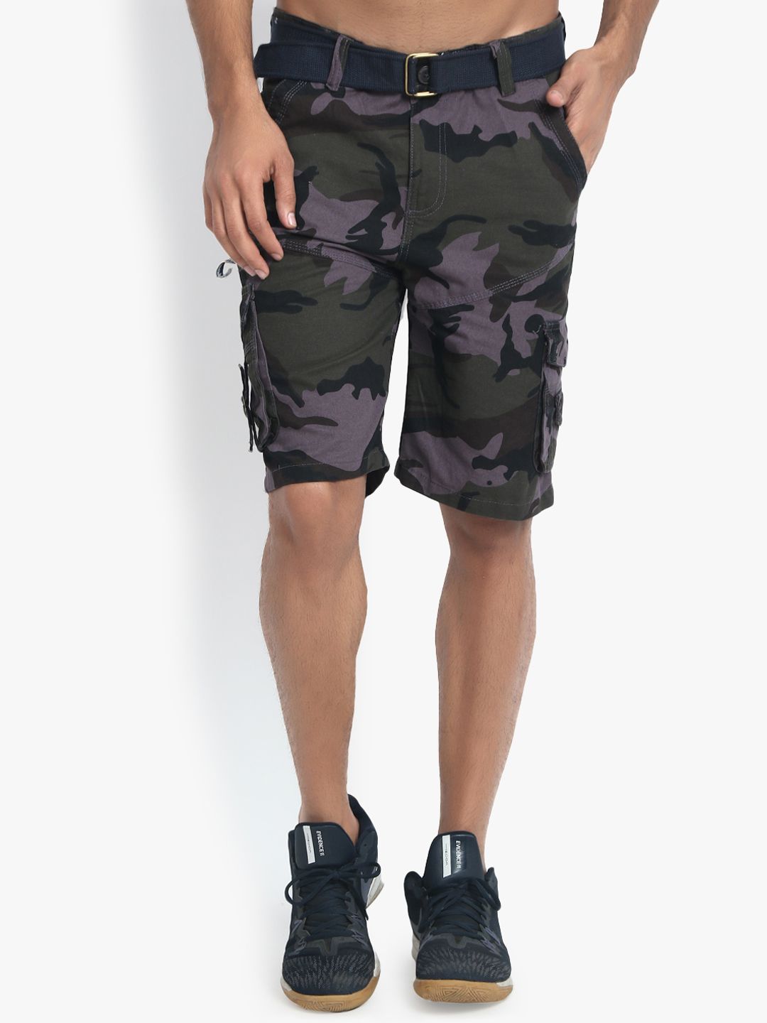 Kotty Men Purple & Green Camouflage Printed Regular Fit Cargo Shorts