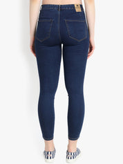 Kotty Women Blue Skinny Fit High-Rise Slash Knee Cropped Jeans