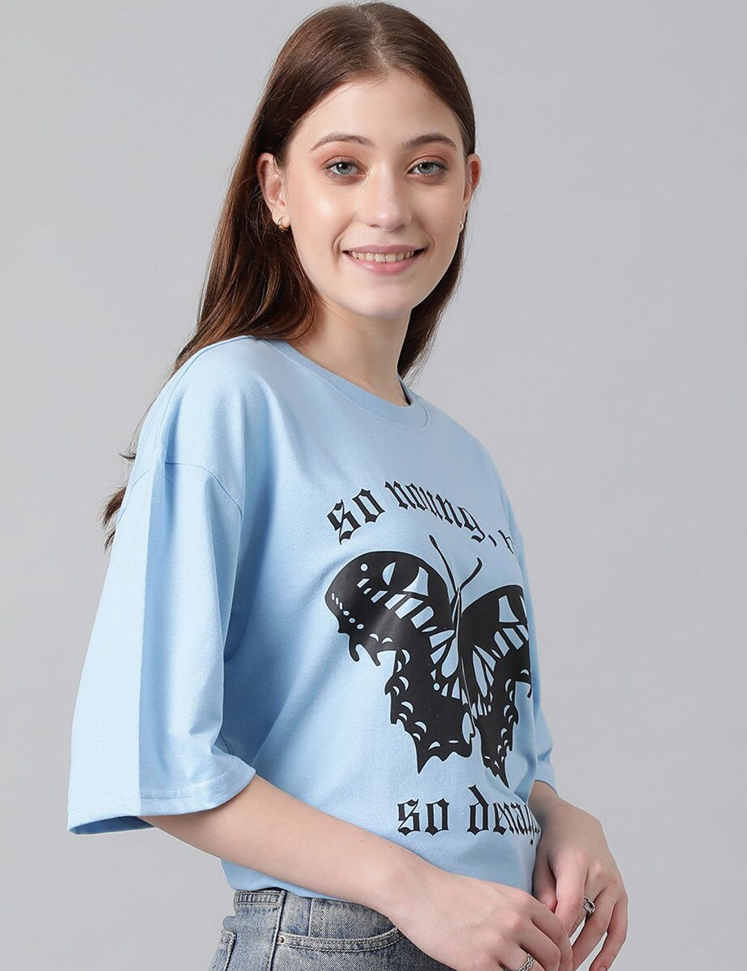 Kotty Graphic Printed Round Neck Oversized T-shirt