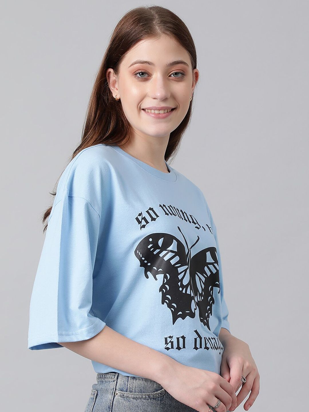 Kotty Graphic Printed Round Neck Oversized T-shirt
