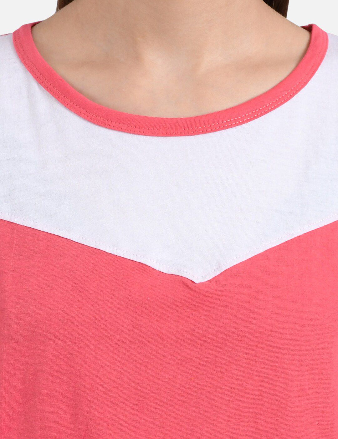 Kotty Women Pink & White Colourblocked Round Neck T-shirt