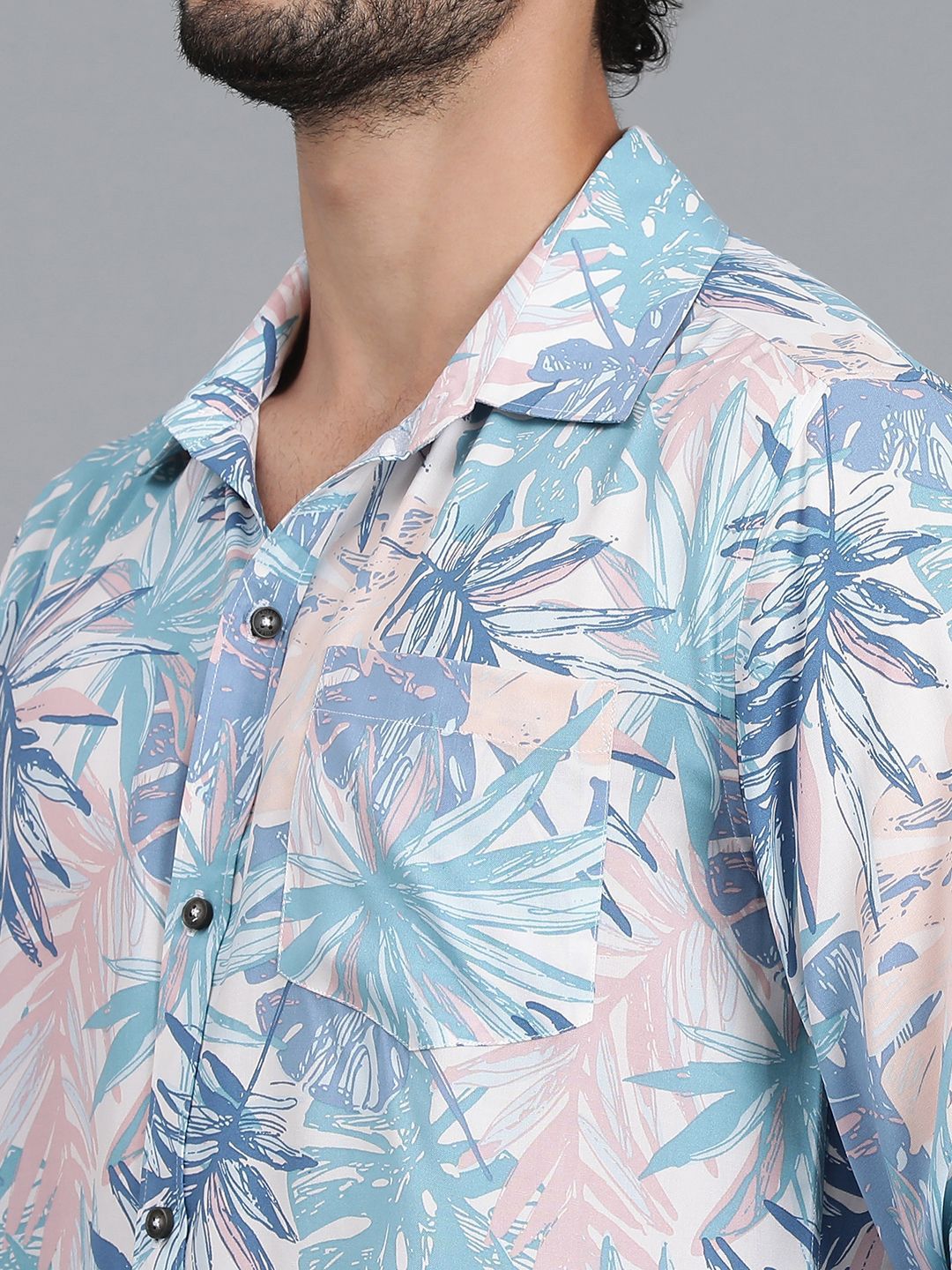 Kotty New Relaxed Fit Tropical Printed Cutaway Collar Casual Shirt