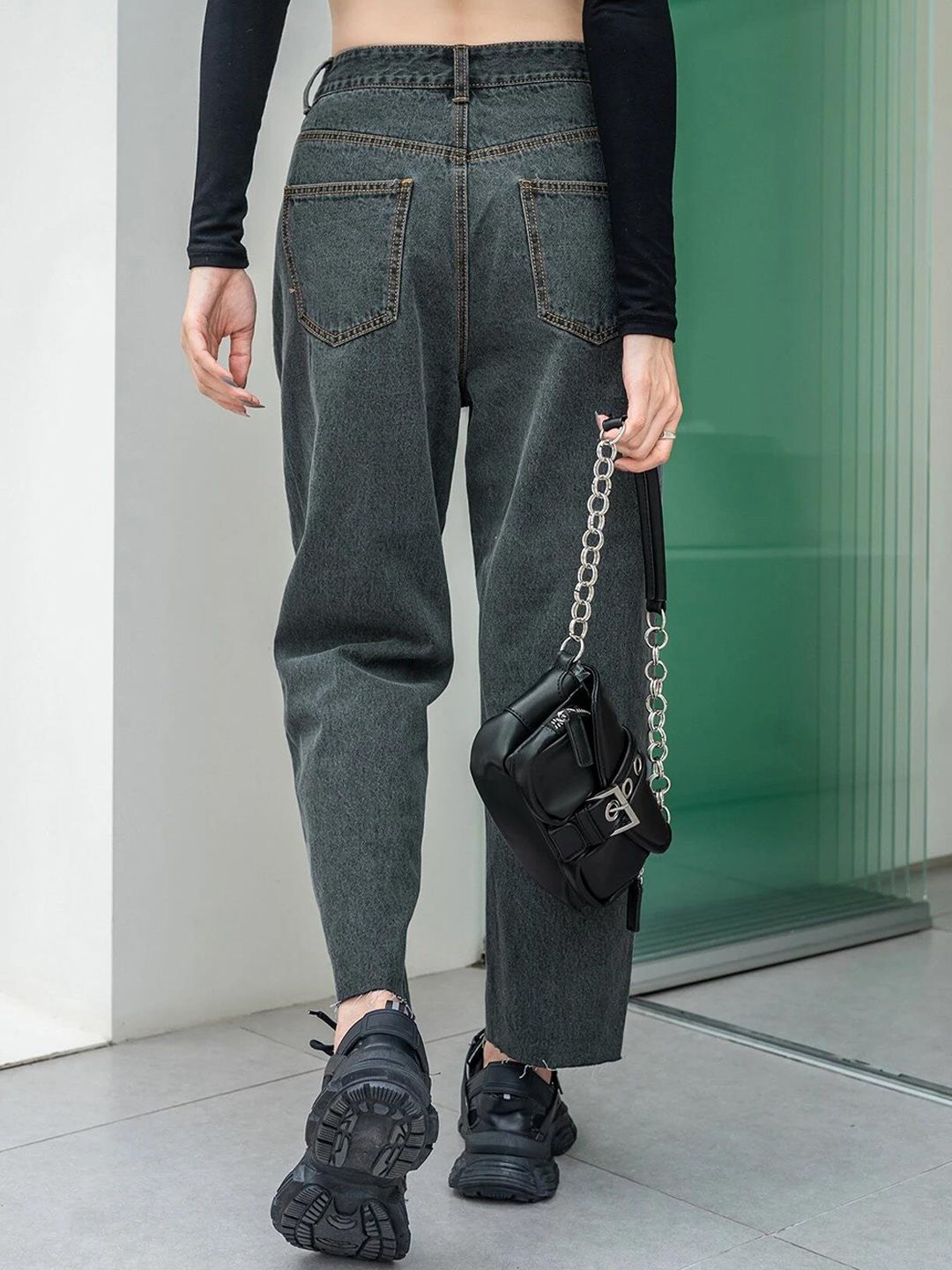 KOTTY Basics Women Grey Jean Straight Fit High-Rise Clean Look Stretchable Jeans