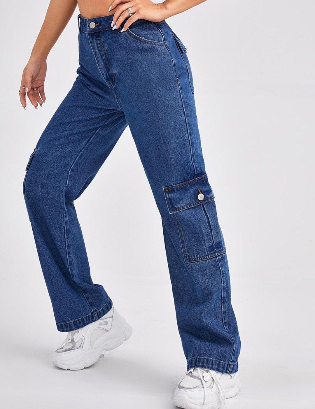 Kotty Women Blue Jean Straight Fit High-Rise Slash Knee Stretchable Jeans