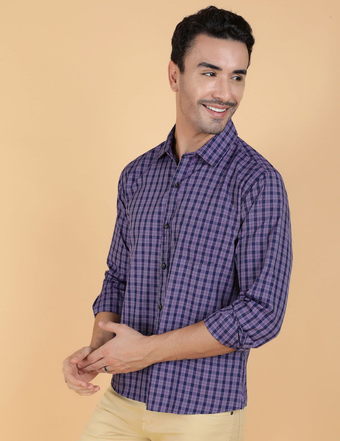 Kotty Men Relaxed Spread Collar Graphic Printed Casual Shirt