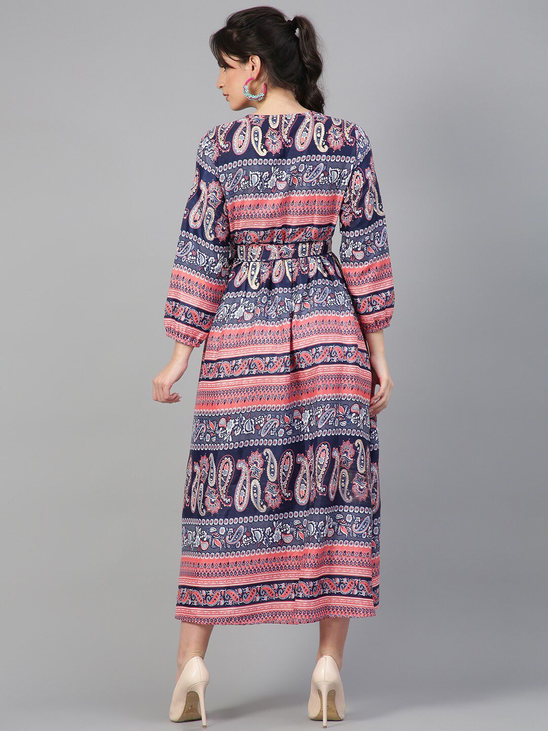 Kotty Ethnic Motifs Printed Puff Sleeves Fit & Flare Maxi Dress