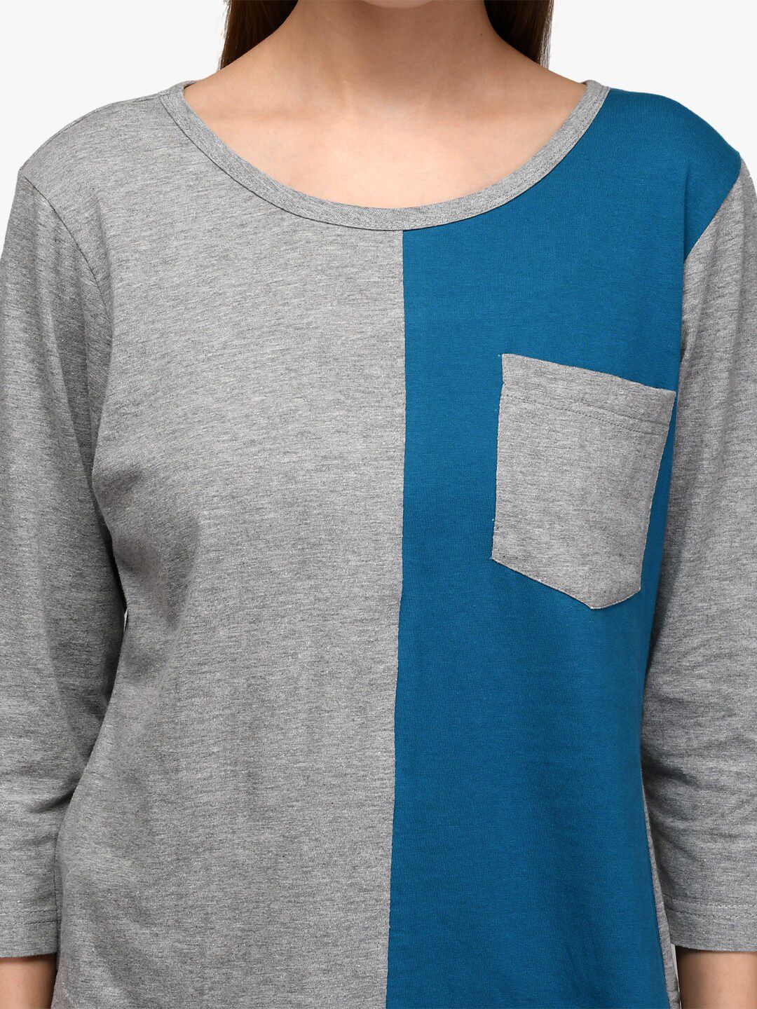 Kotty Women Blue & Grey Colourblocked Round Neck T-shirt