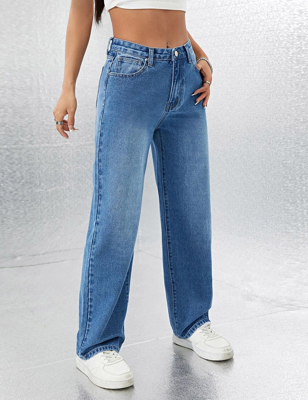 Kotty Women Straight Fit High-Rise Stretchable Jeans