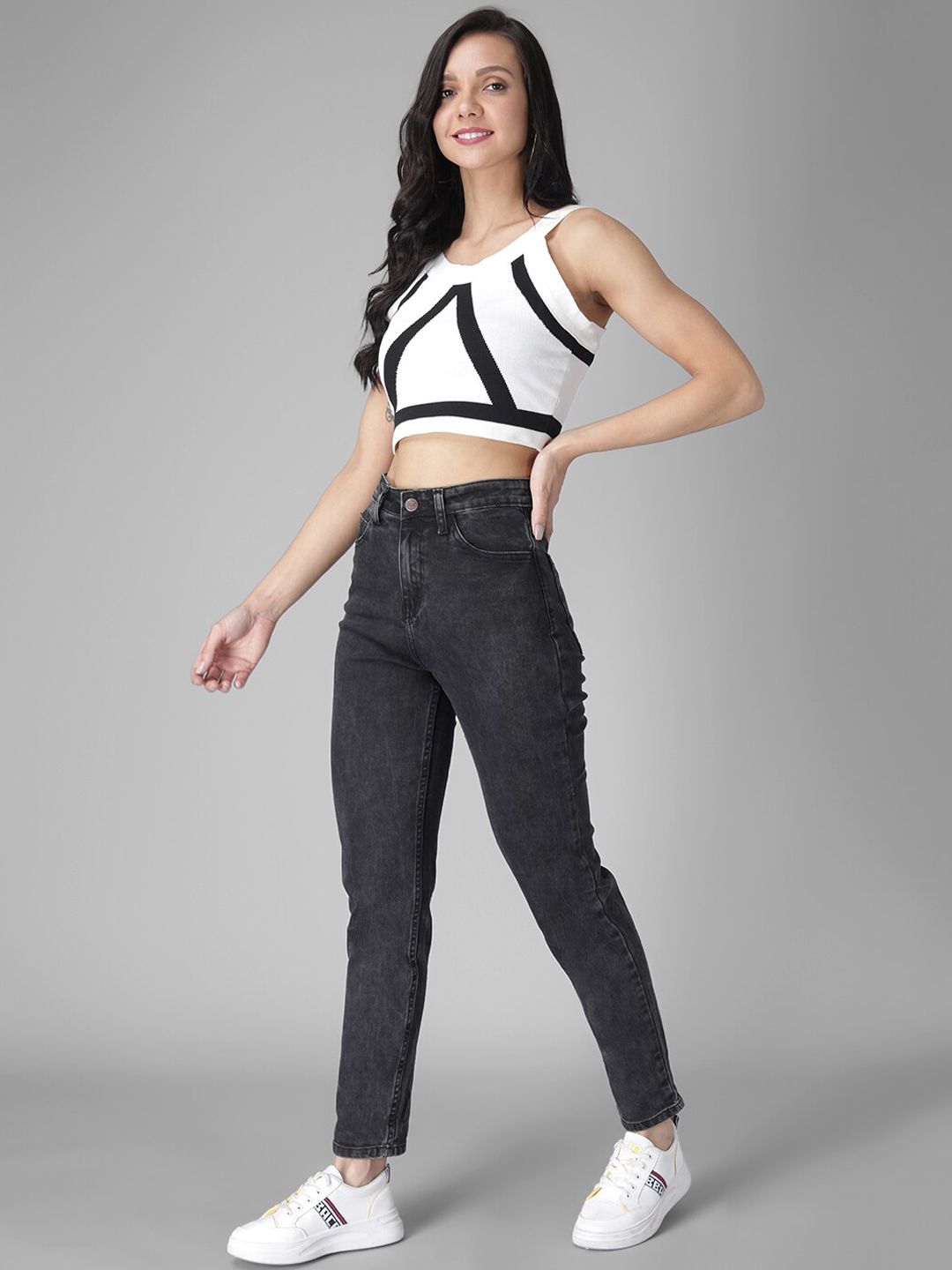 Kotty Women Black Skinny Fit High-Rise Clean Look Jeans