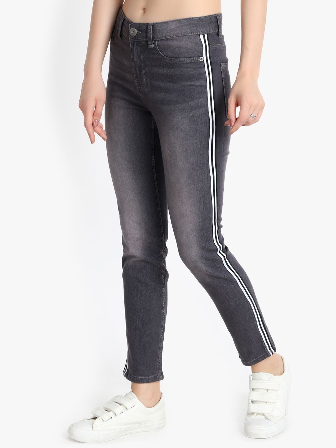 Kotty Women Black Skinny Fit High-Rise Clean Look Jeans