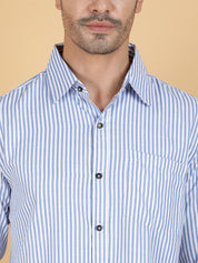 Kotty Men Relaxed Spread Collar Graphic Printed Casual Shirt