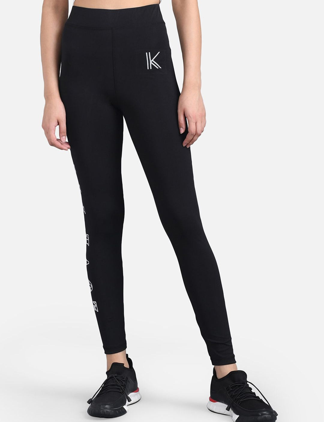 Kotty Women Black & White Printed Tights