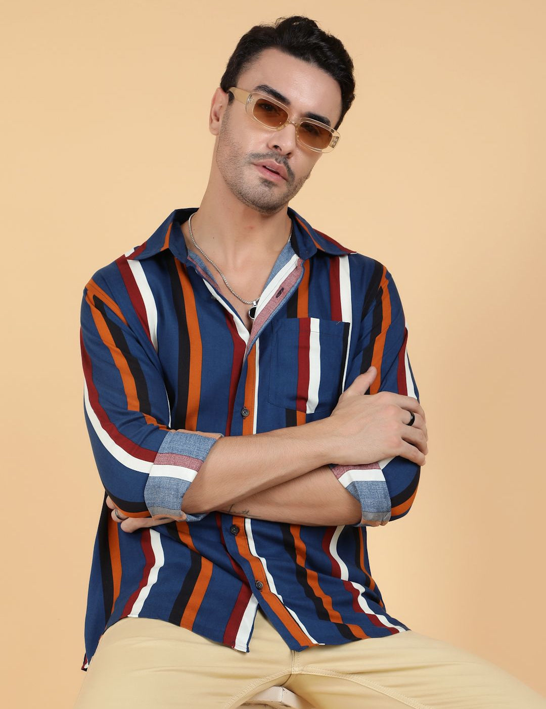 Kotty Men Relaxed Spread Collar Graphic Printed Casual Shirt