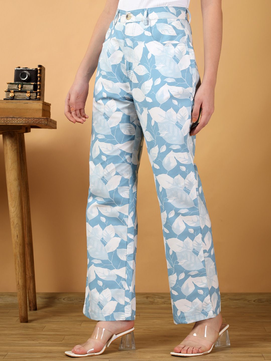 Kotty Women Floral Printed Relaxed Straight Leg Straight Fit Easy Wash Trousers