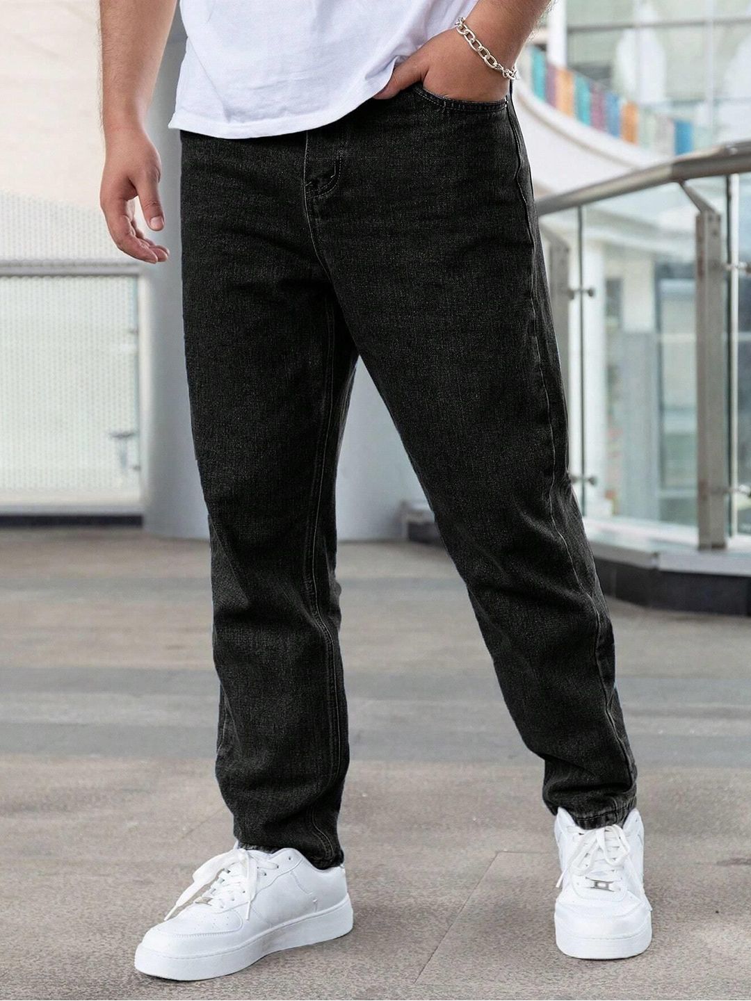 Kotty Men Straight Fit Low-Rise Stretchable Jeans