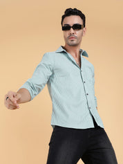 Kotty Men Relaxed Spread Collar Graphic Printed Casual Shirt