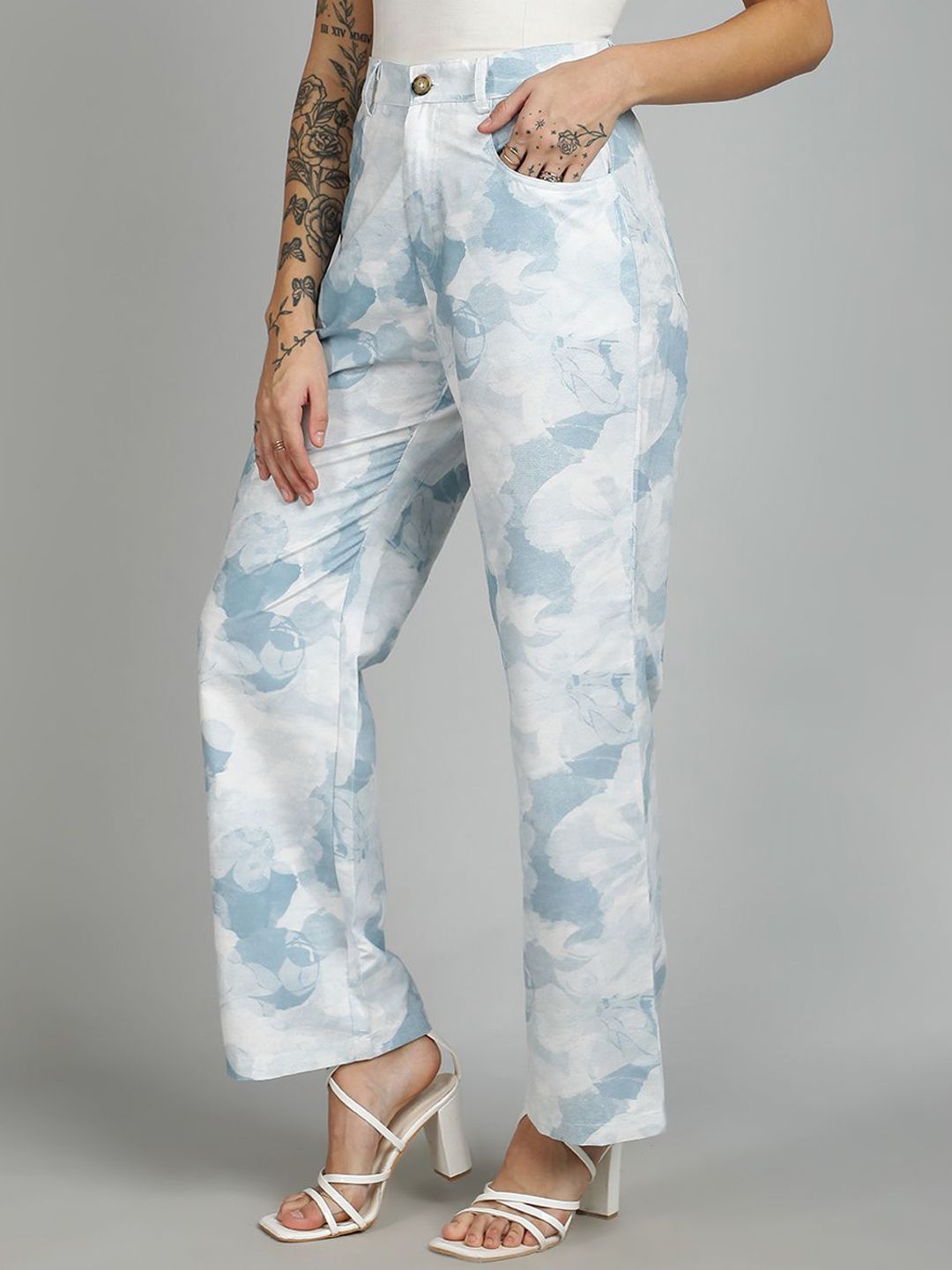 Kotty Women Cotton Printed Straight Fit High-Rise Easy Wash Trousers