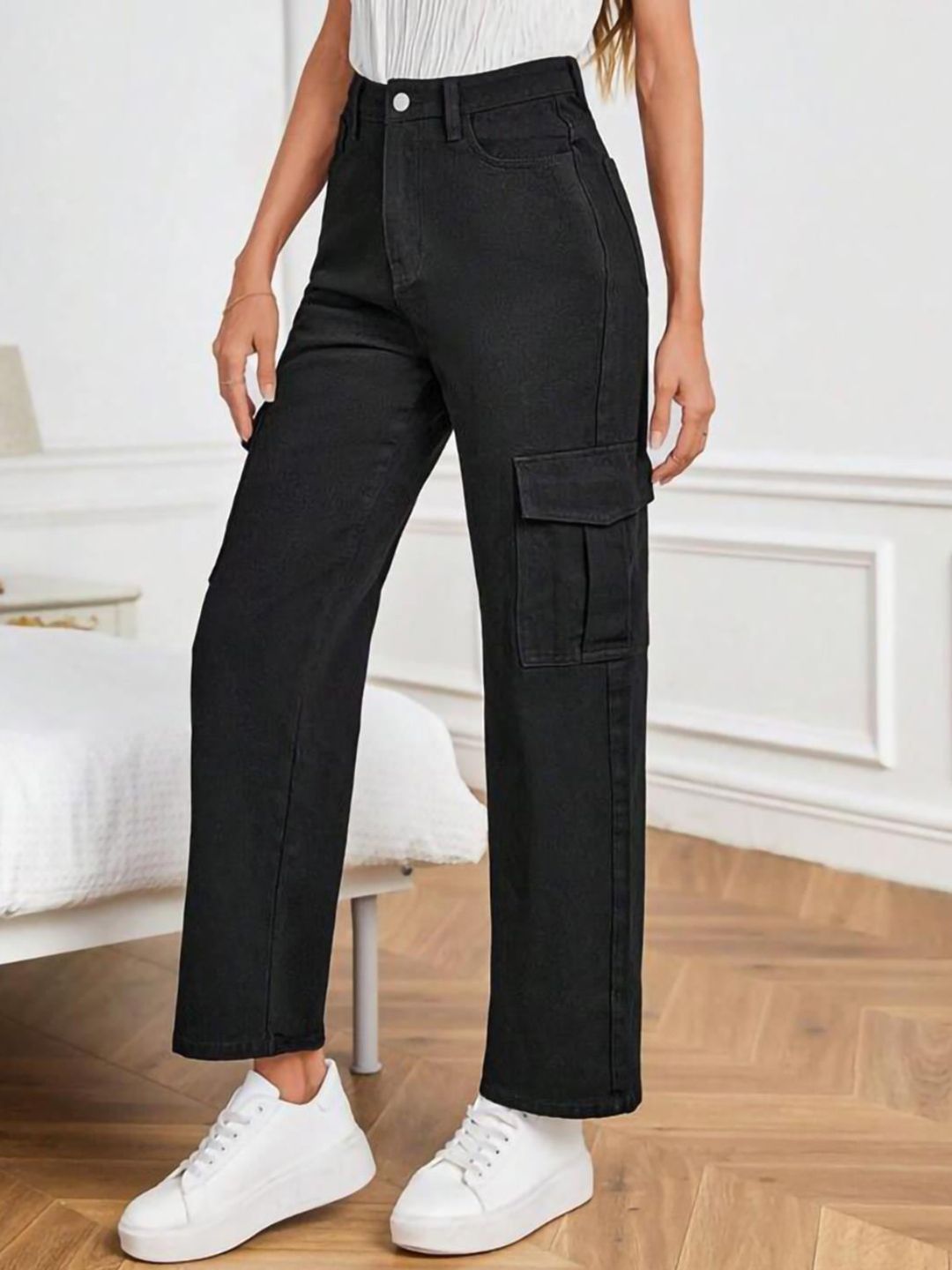 Kotty Women Jean Straight Fit High-Rise Clean Look Cropped Stretchable Jeans