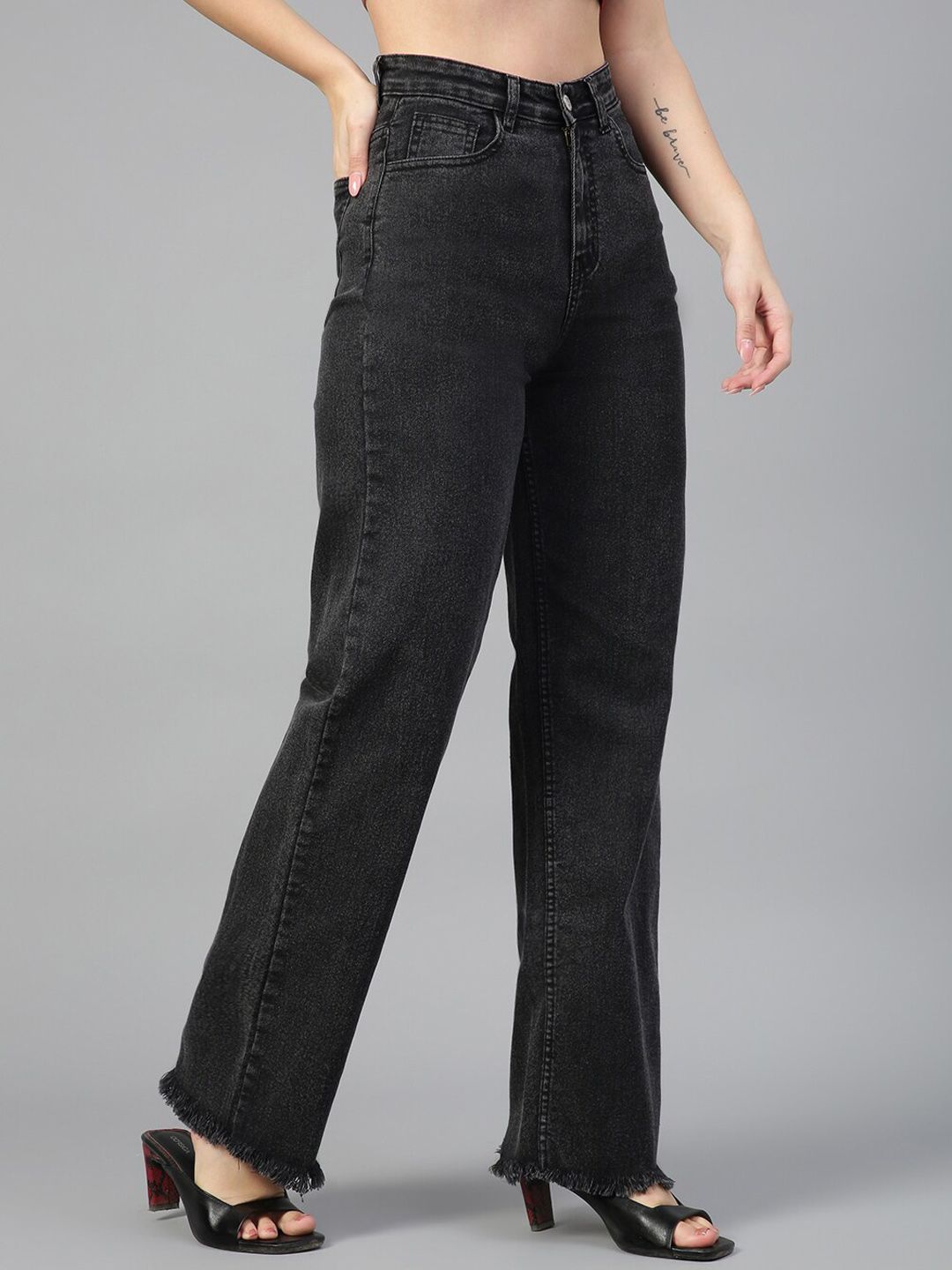 Kotty Women Jean Straight Fit High-Rise Light Fade Stretchable Jeans