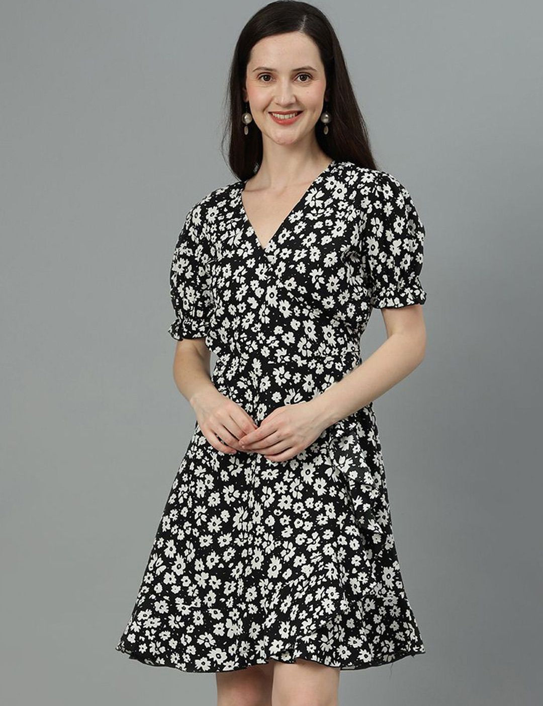 Kotty Floral Printed V-Neck Puff Sleeves Crepe Wrap Dress