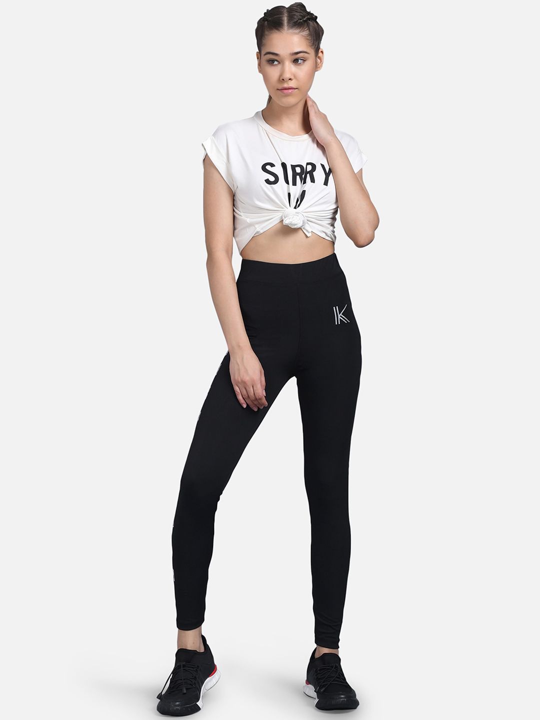 Kotty Women Black & White Printed Tights