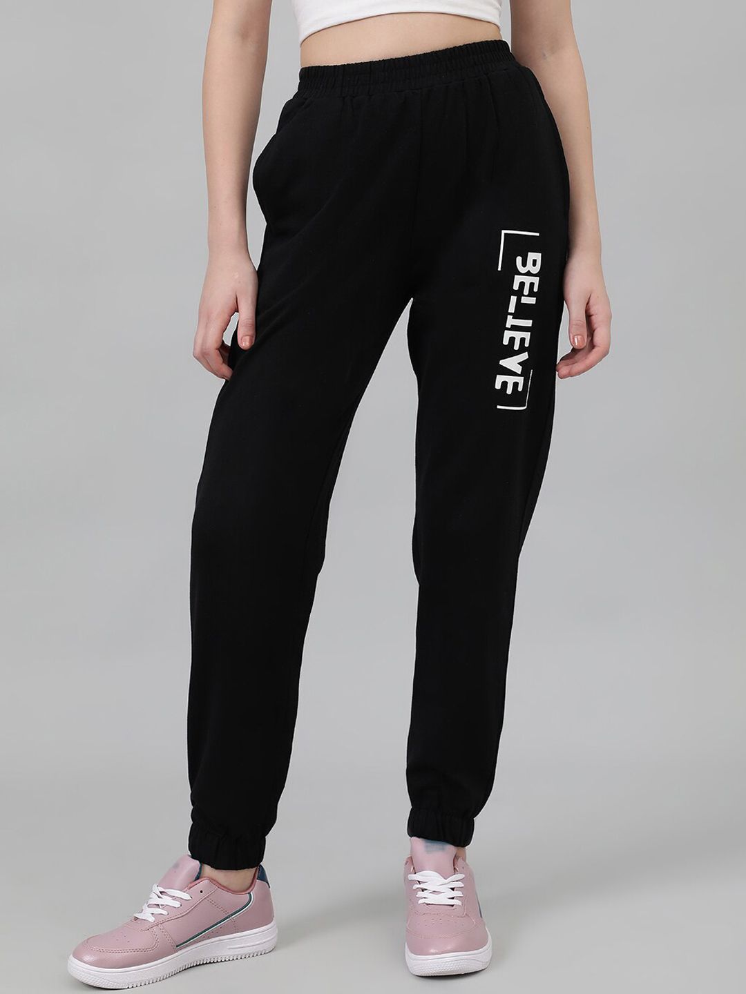 Kotty Women Typography Printed Relaxed-Fit Mid-Rise Joggers