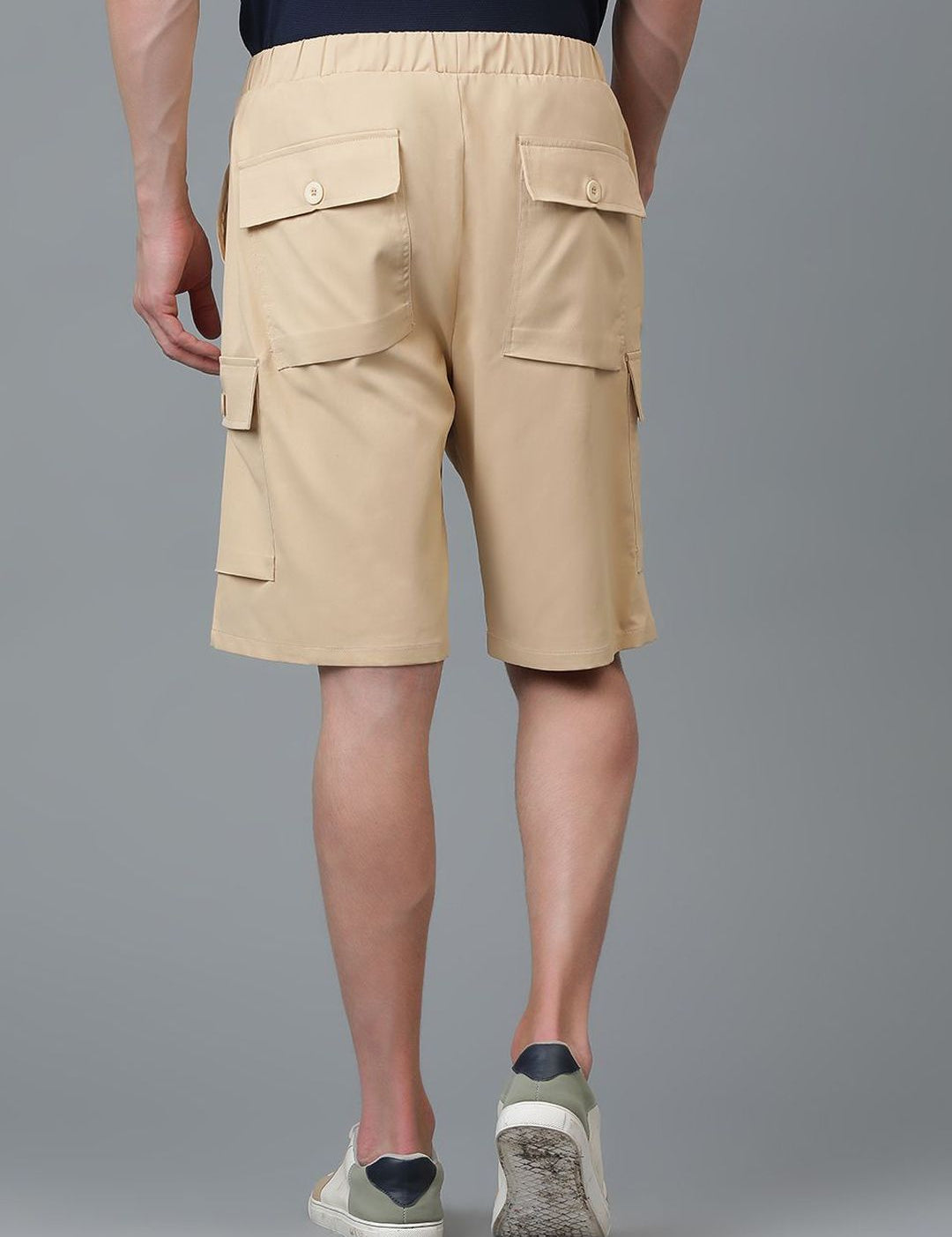 Kotty Men Low-Rise Cargo Shorts