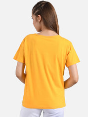 Kotty Women Yellow &White Printed Round Neck T-shirt