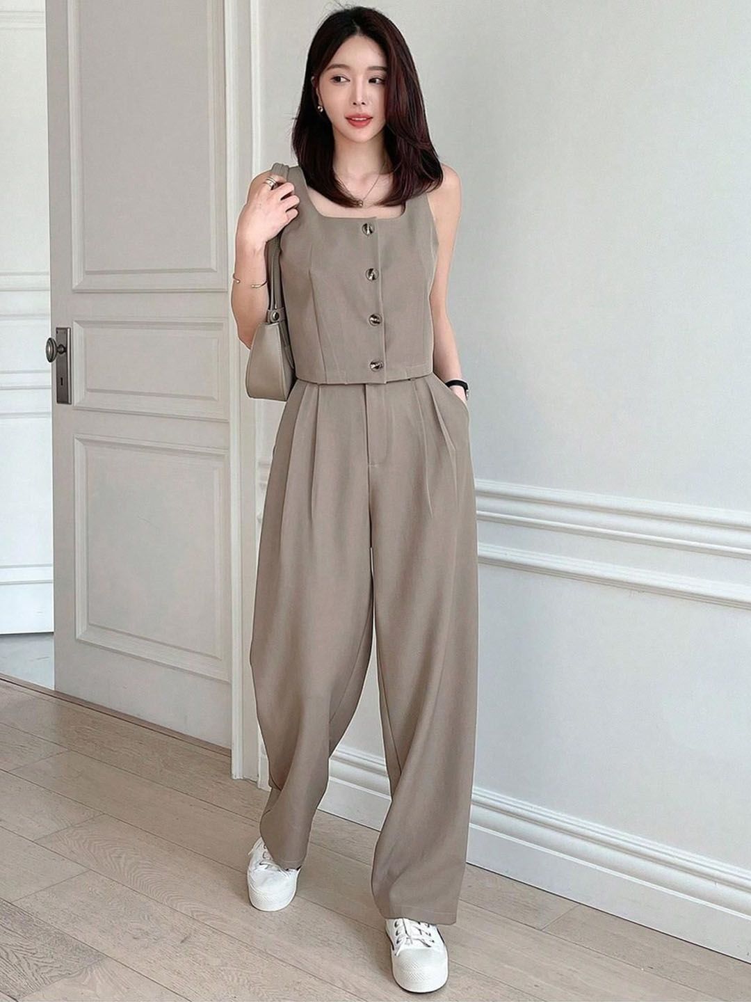 Kotty Brown Square Neck Sleeveless Top With Skirt 