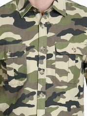 Kotty Men Green Camouflage Lightweight Denim Jacket