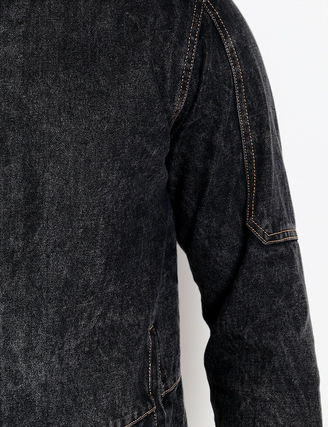 Kotty Men Black Solid Denim Jacket