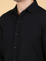 Kotty Men Relaxed Fit Spread Collar Textured Cotton Casual Shirt