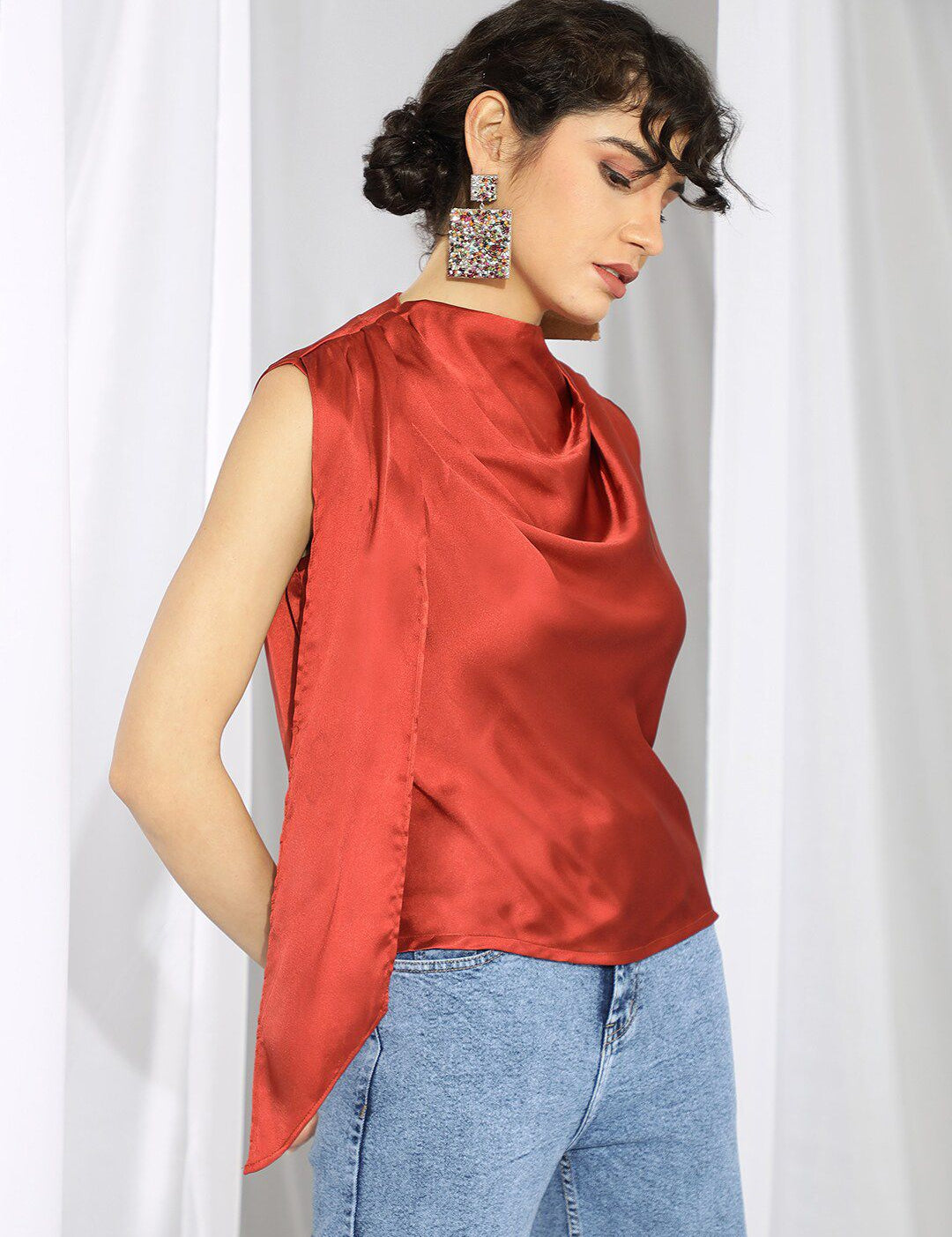 Kotty Red High Neck Sleeveless Pleated Detail Satin Top