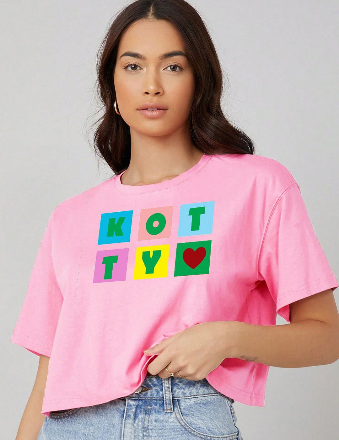 Kotty Pink Printed Round Neck Drop-Shoulder Sleeves Crop Oversized T-shirt