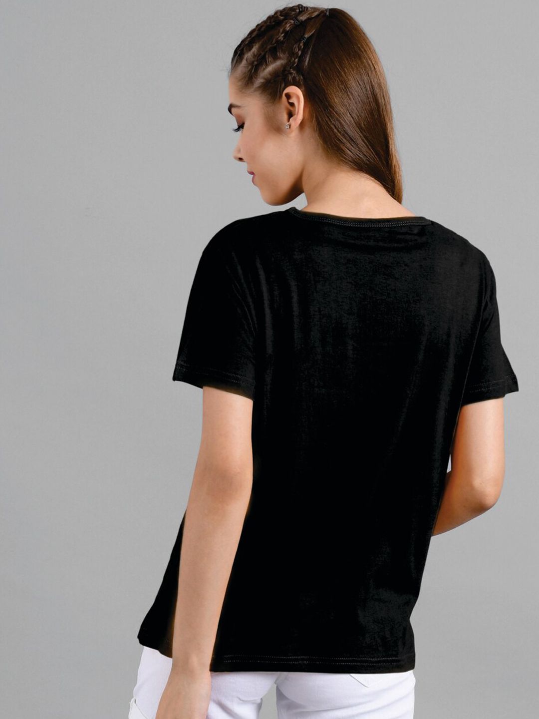 Kotty Women Black Printed Round Neck T-shirt