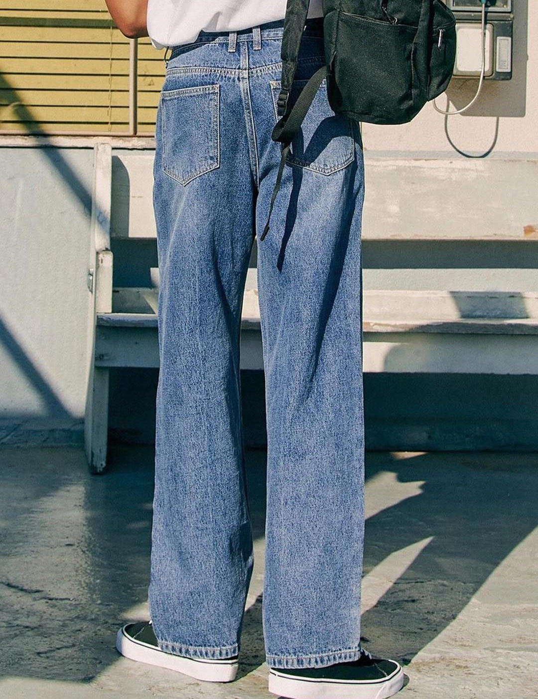 Kotty  Men Clean Look Straight Fit Heavy Fade Stretchable Jeans