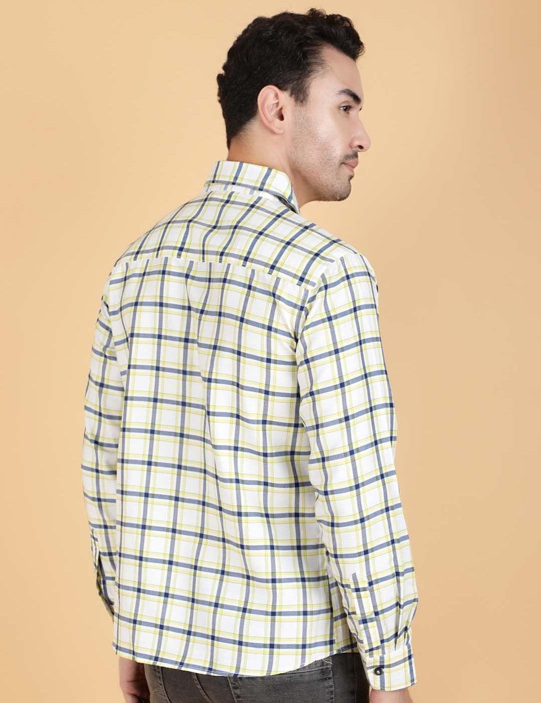 Kotty Men Relaxed Fit Spread Collar Checked Casual Shirt