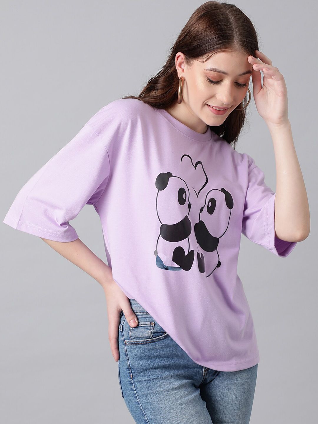 Kotty Graphic Printed Drop Shoulder Sleeves Oversized T-shirt