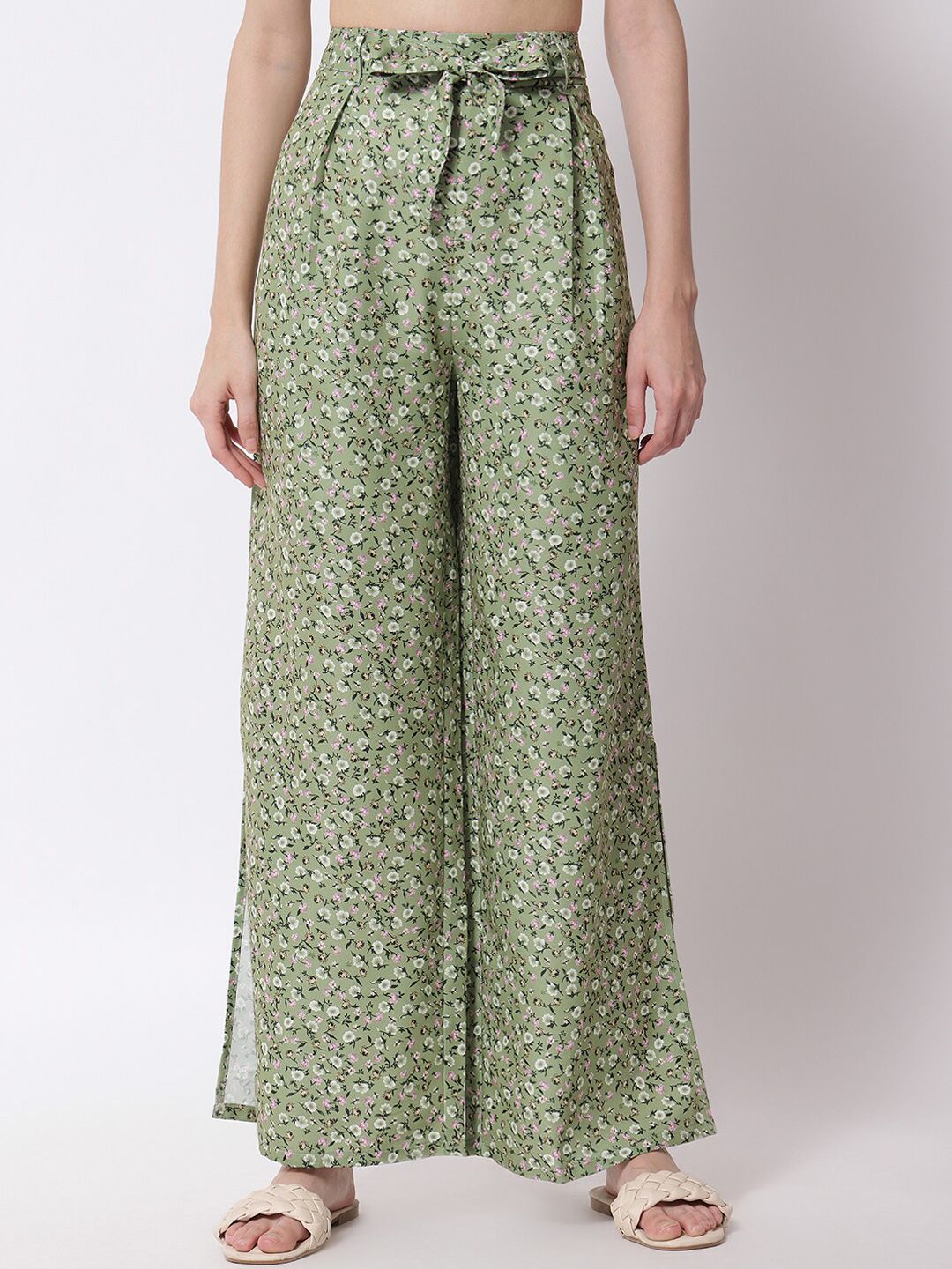 Kotty Women Green Floral Printed Relaxed Flared High-Rise Easy Wash Pleated Trousers