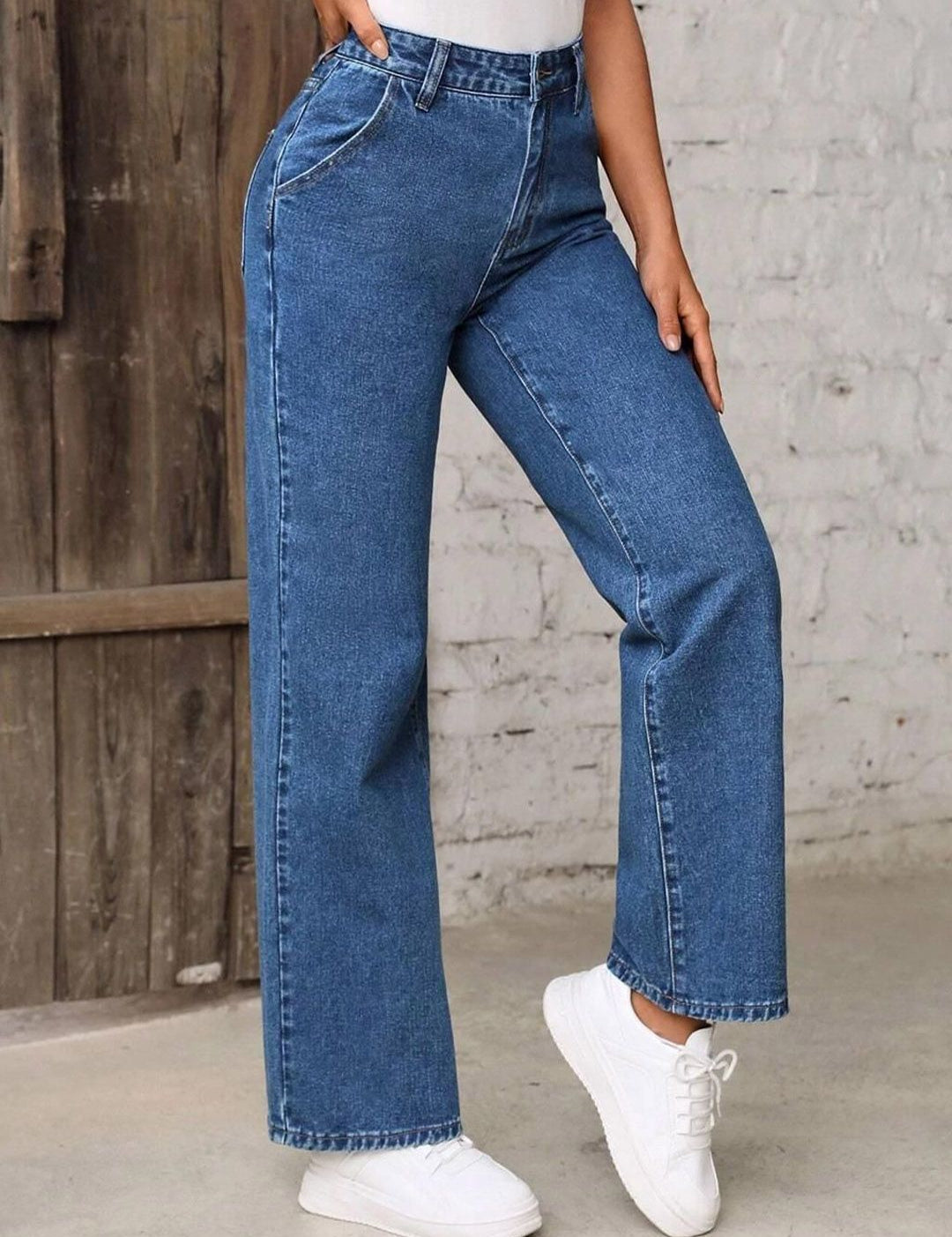 Kotty Women High-Rise Clean Look Stretchable Jeans