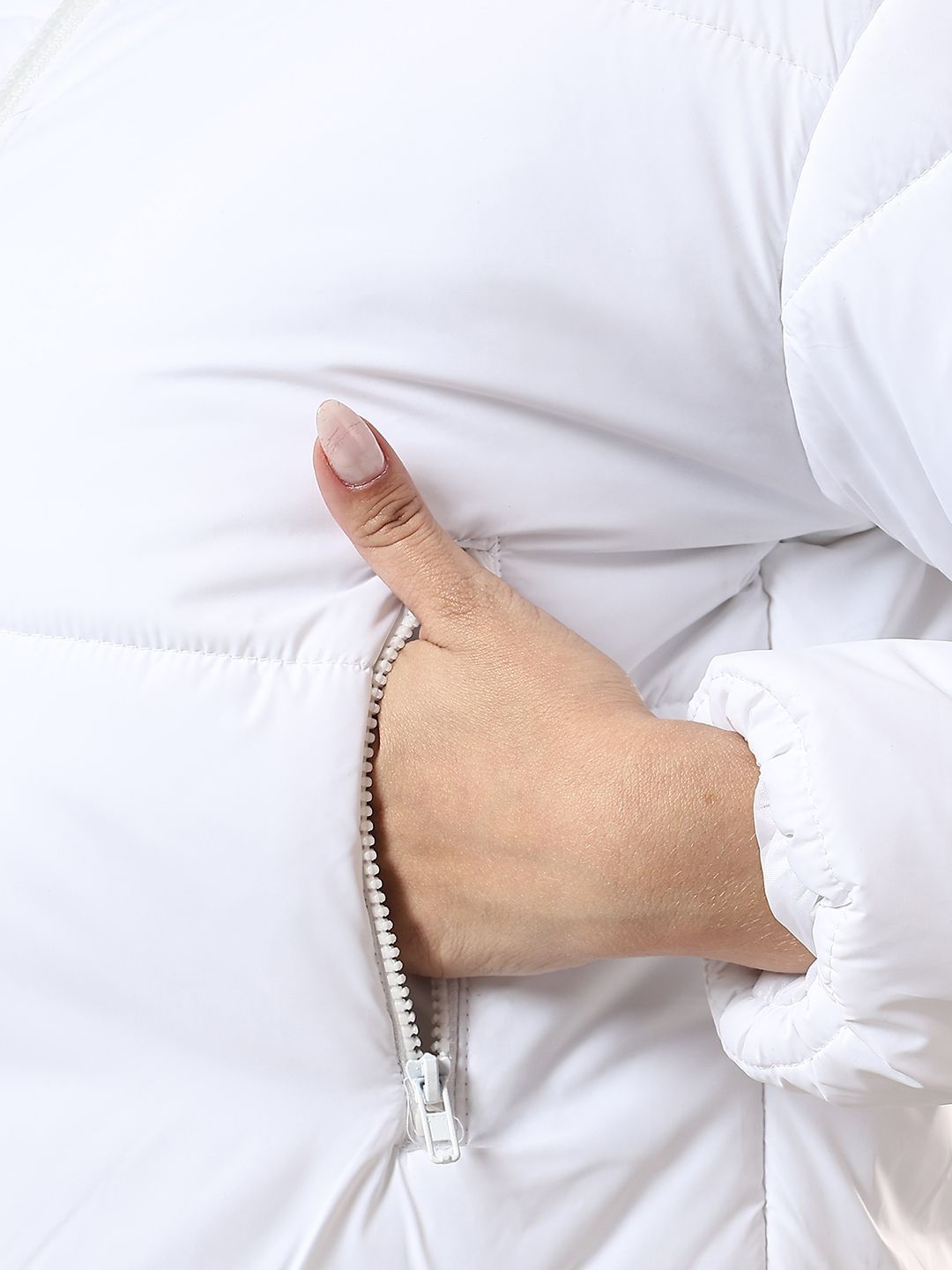 Kotty Women Mock Collar Solid Casual Puffer Insulator Jacket