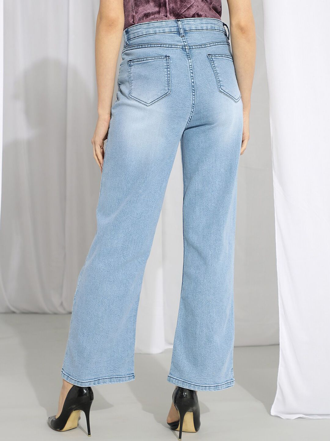 Kotty Women Blue Straight Fit High-Rise Light Fade Stretchable Jeans