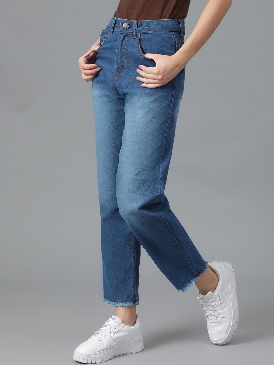 Kotty Women Jean Straight Fit High-Rise Light Fade Stretchable Jeans