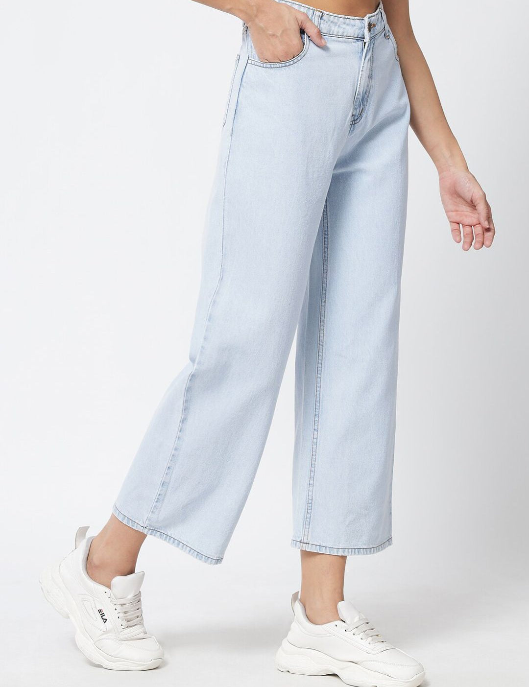 Kotty Women Blue Jean Straight Fit High-Rise Stretchable Cropped Jeans