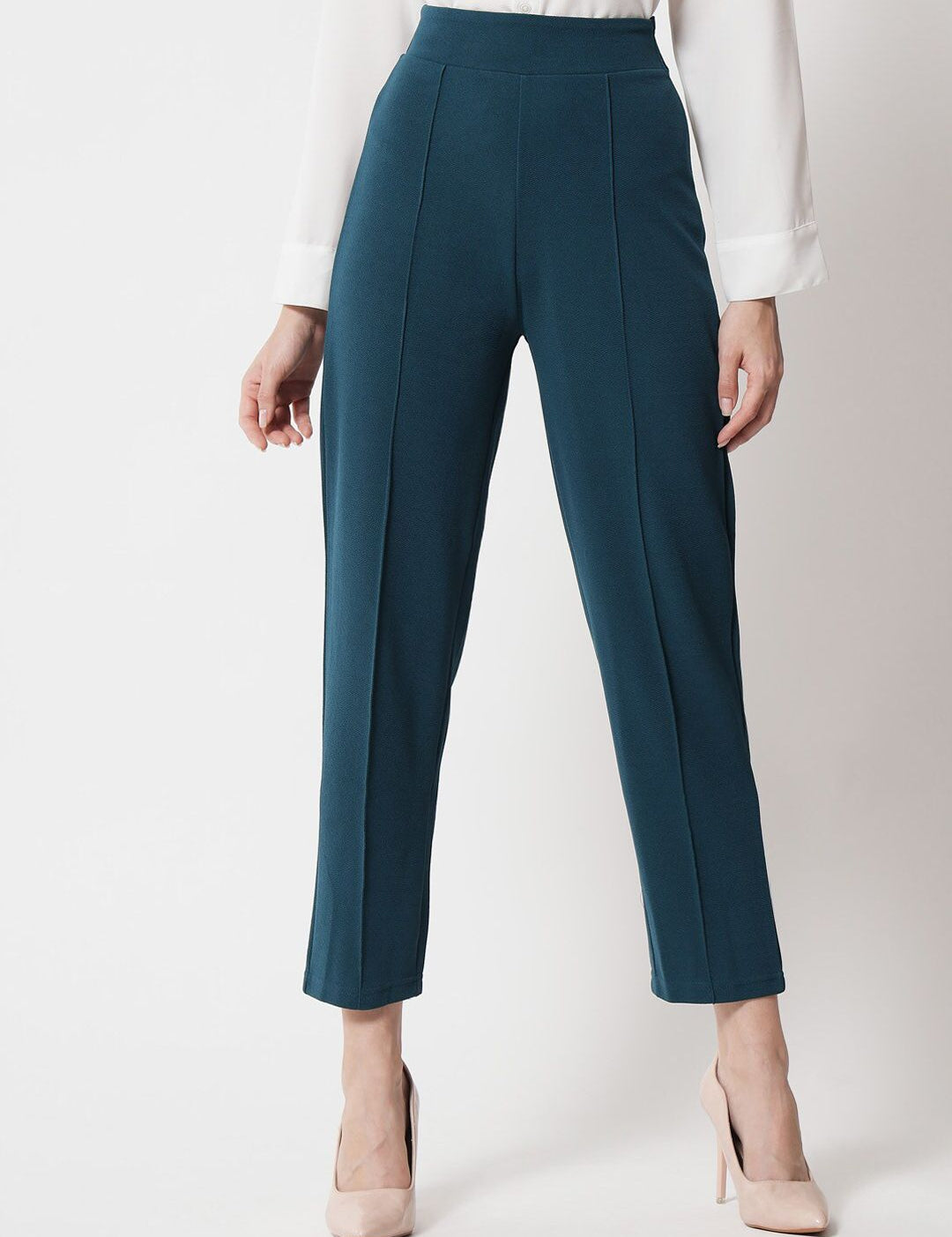 Kotty Women Green Relaxed Straight Fit High-Rise Easy Wash Trouser