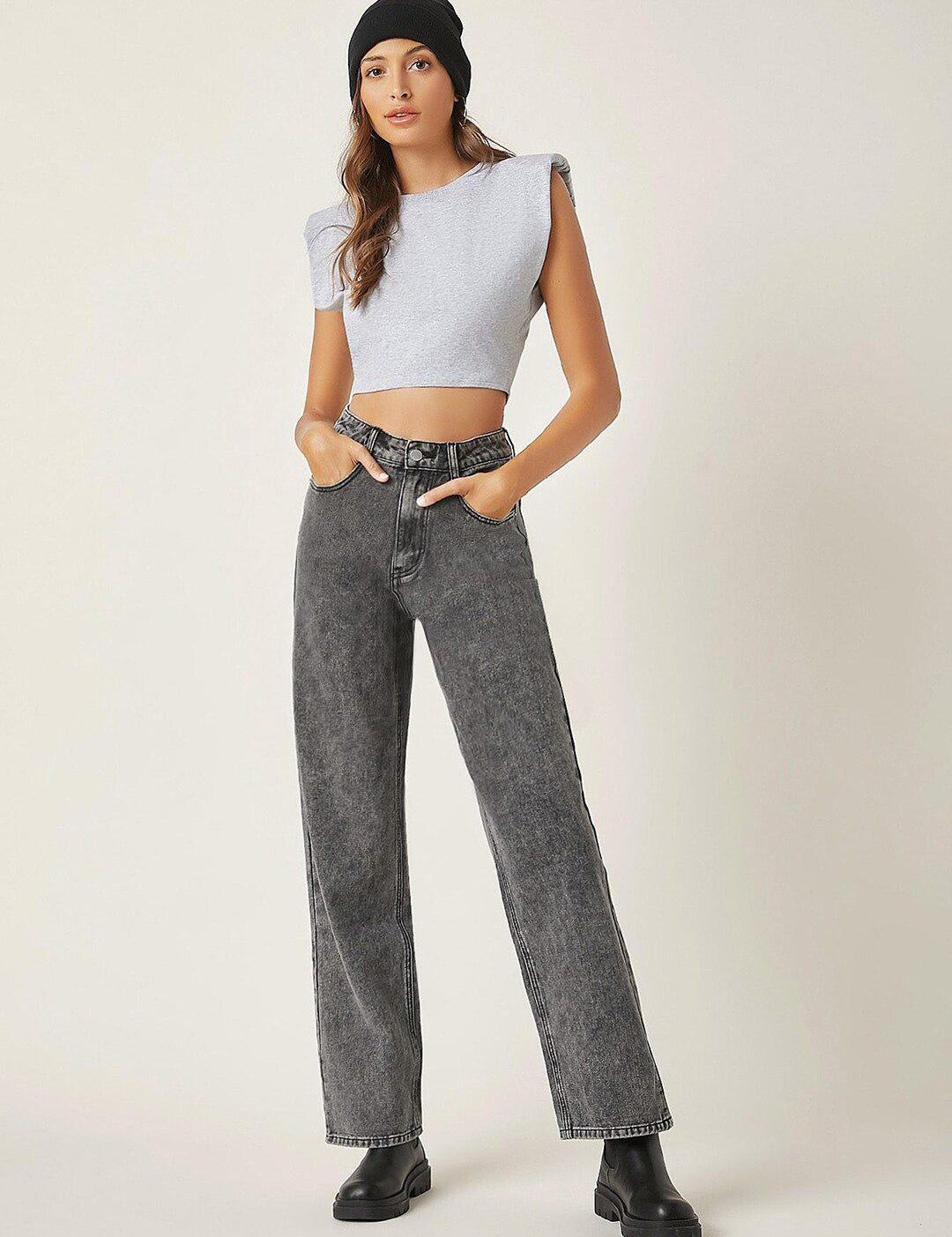 Kotty Women Grey Jean Straight Fit High Rise Clean Look Heavy Fade Stretchable Jeans