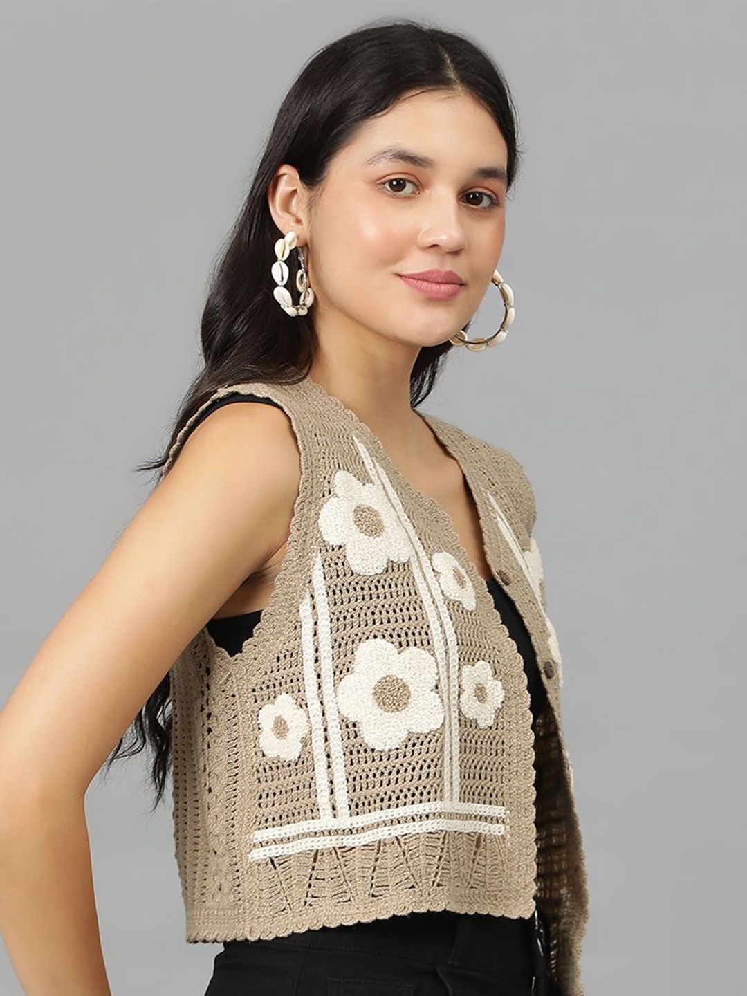 Kotty Floral Self Design Crochet V-Neck Crop Top