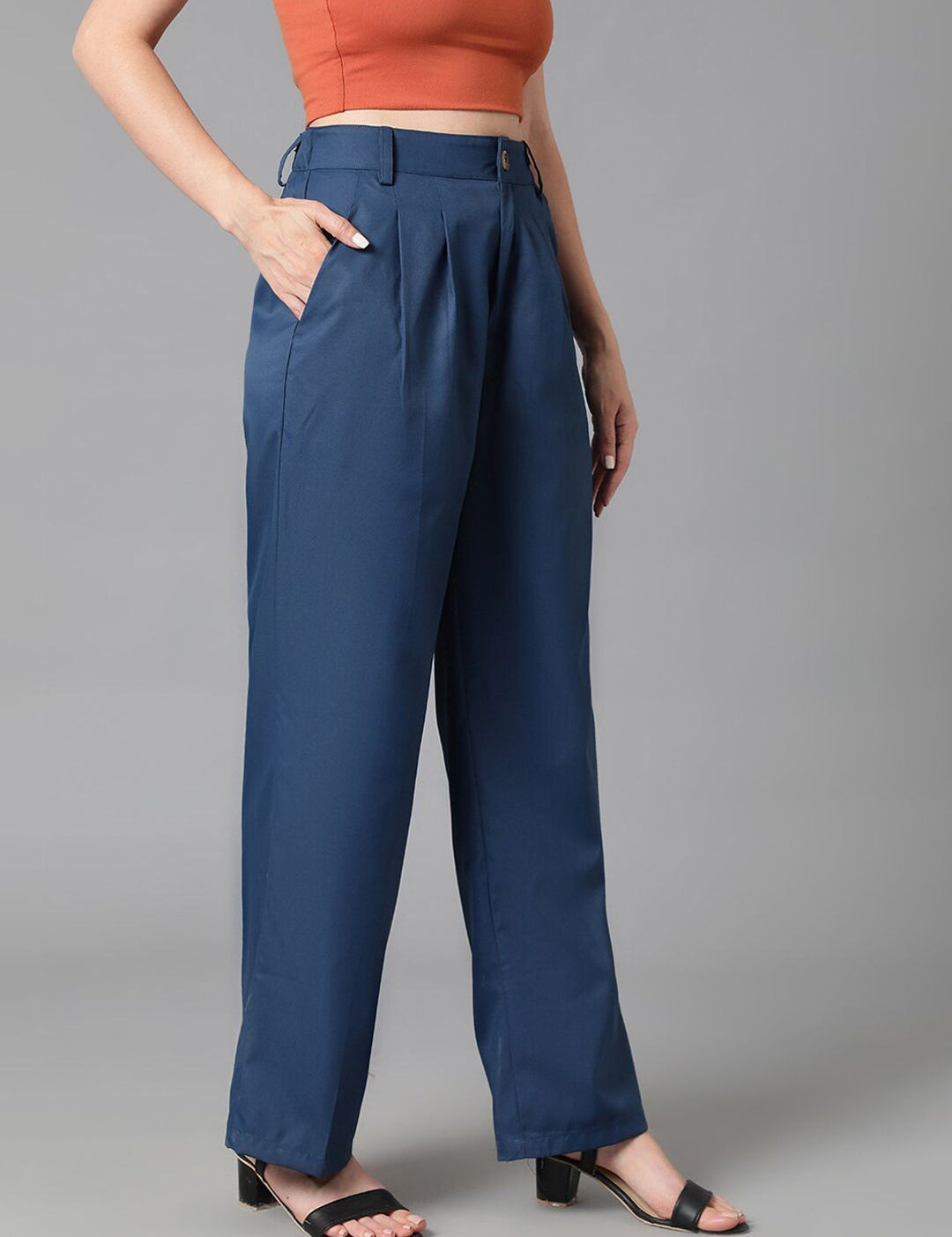 Kotty Women Navy Blue Relaxed Straight Leg High-Rise Easy Wash Pleated Trousers