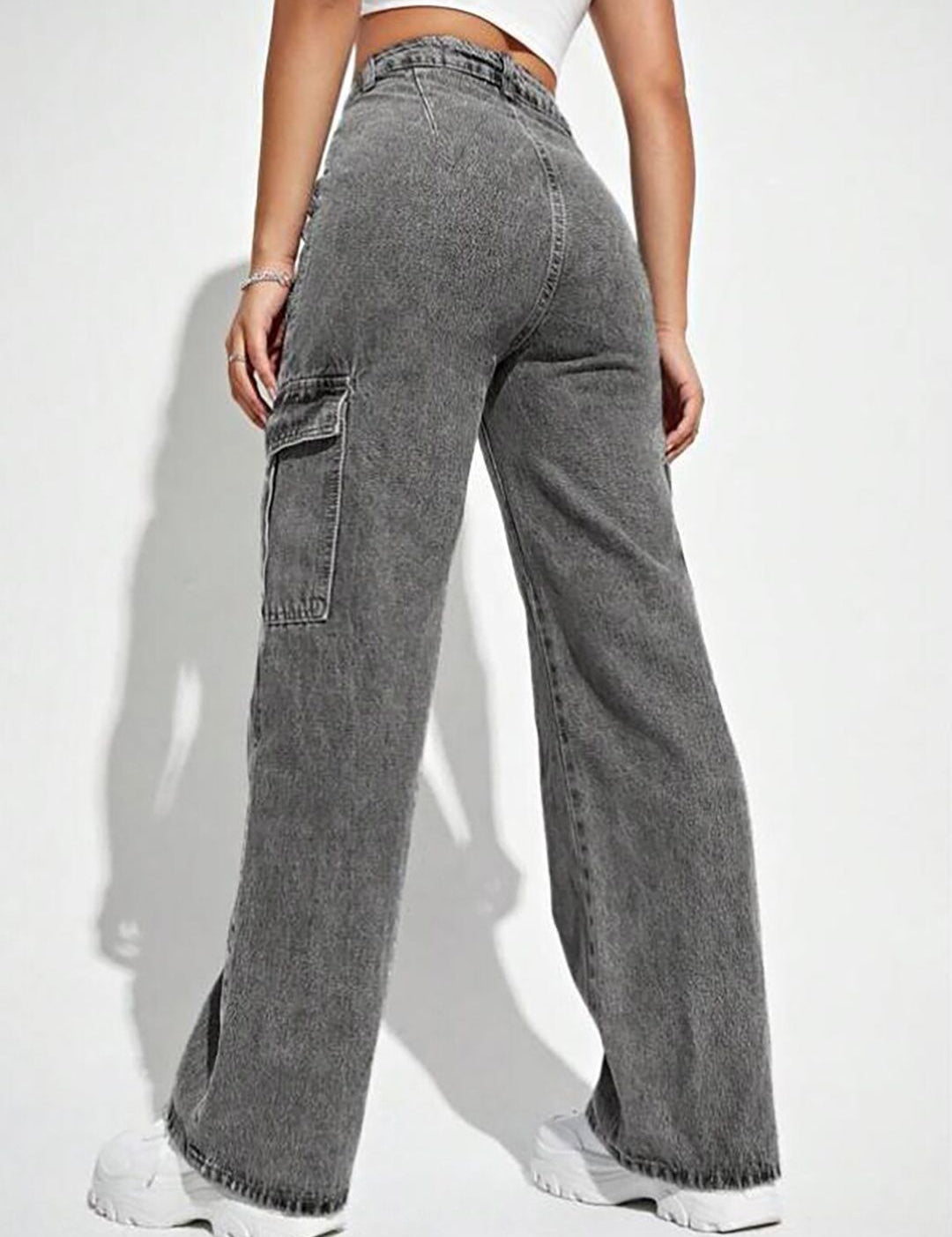 Kotty Women Jean Straight Fit High-Rise Stretchable Cargo Jeans